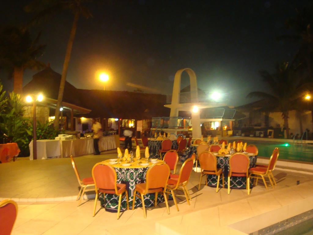 Hotel Du Port Cotonou Bagian luar foto