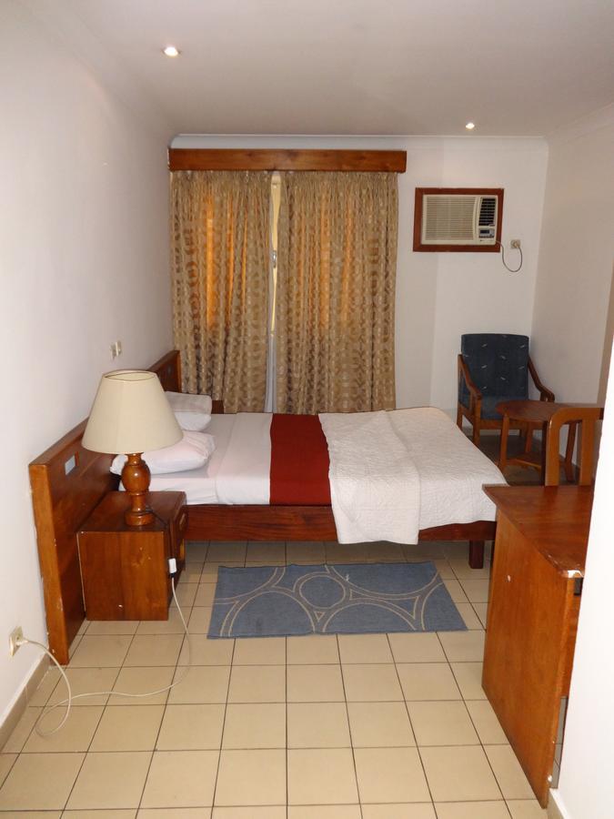 Hotel Du Port Cotonou Ruang foto